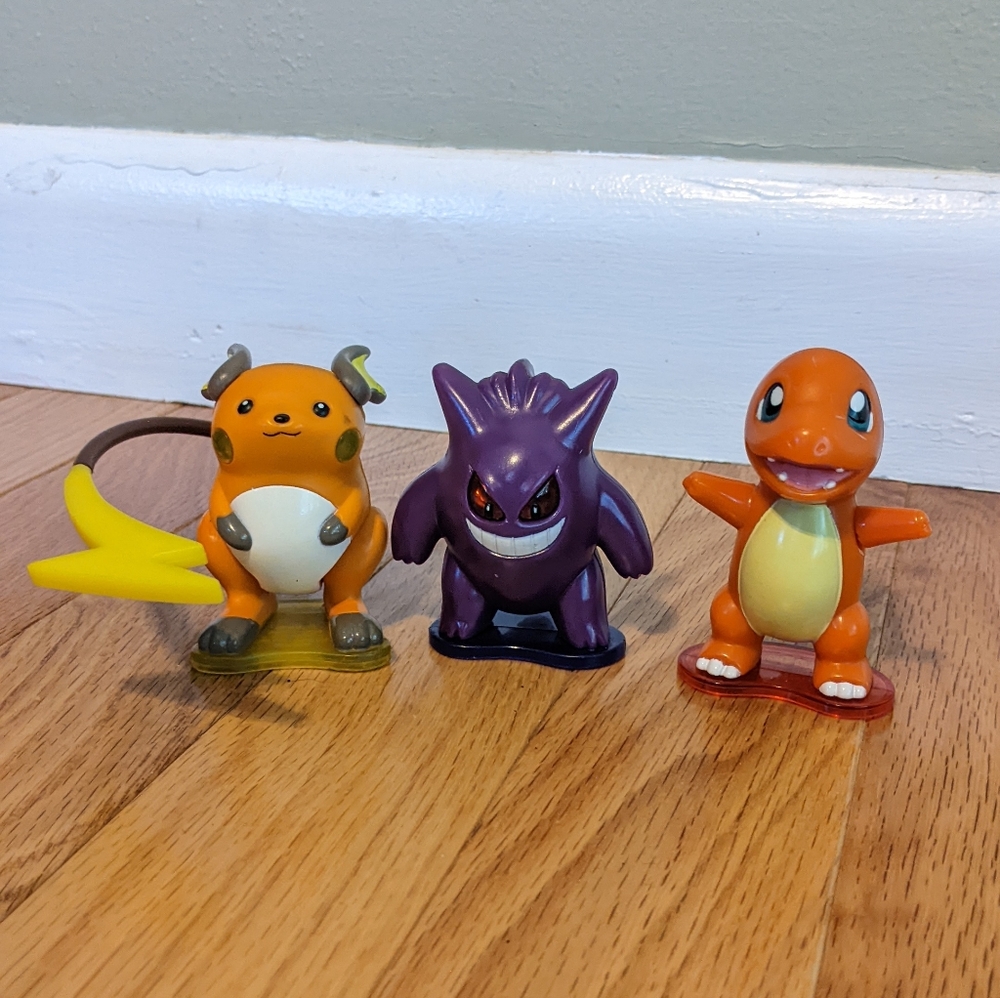 Pokemon figures bundle - Picture 3 of 5